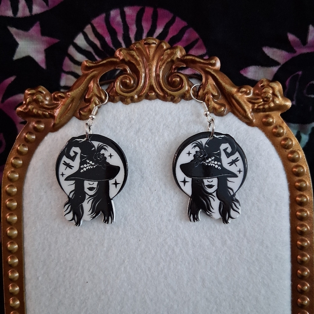 Witchy Woman Earrings Witch Hat Black & White French Hooks - Picture 10 of 11
